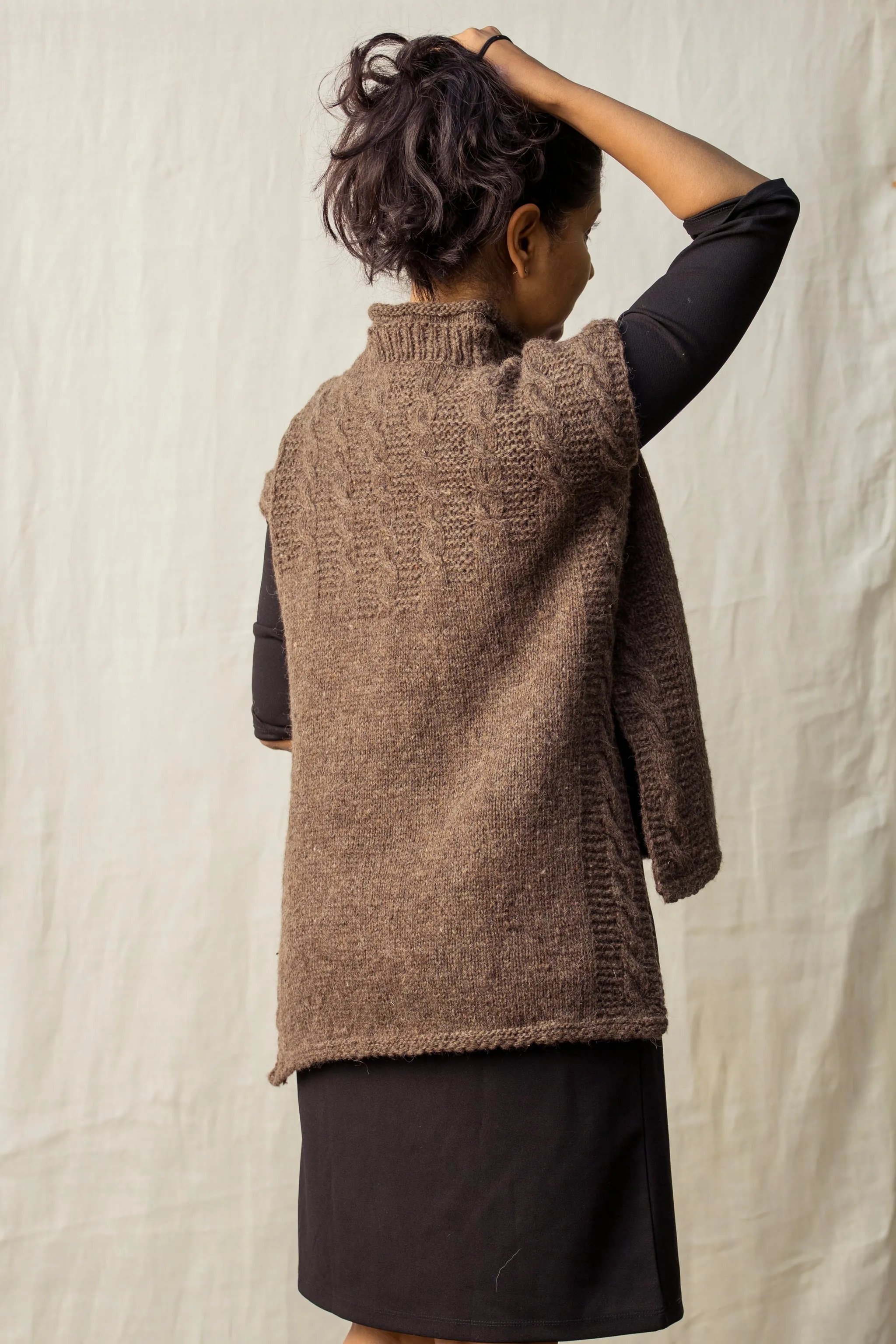Kullvi Whims Banki Collection Grey Long Cable Vest