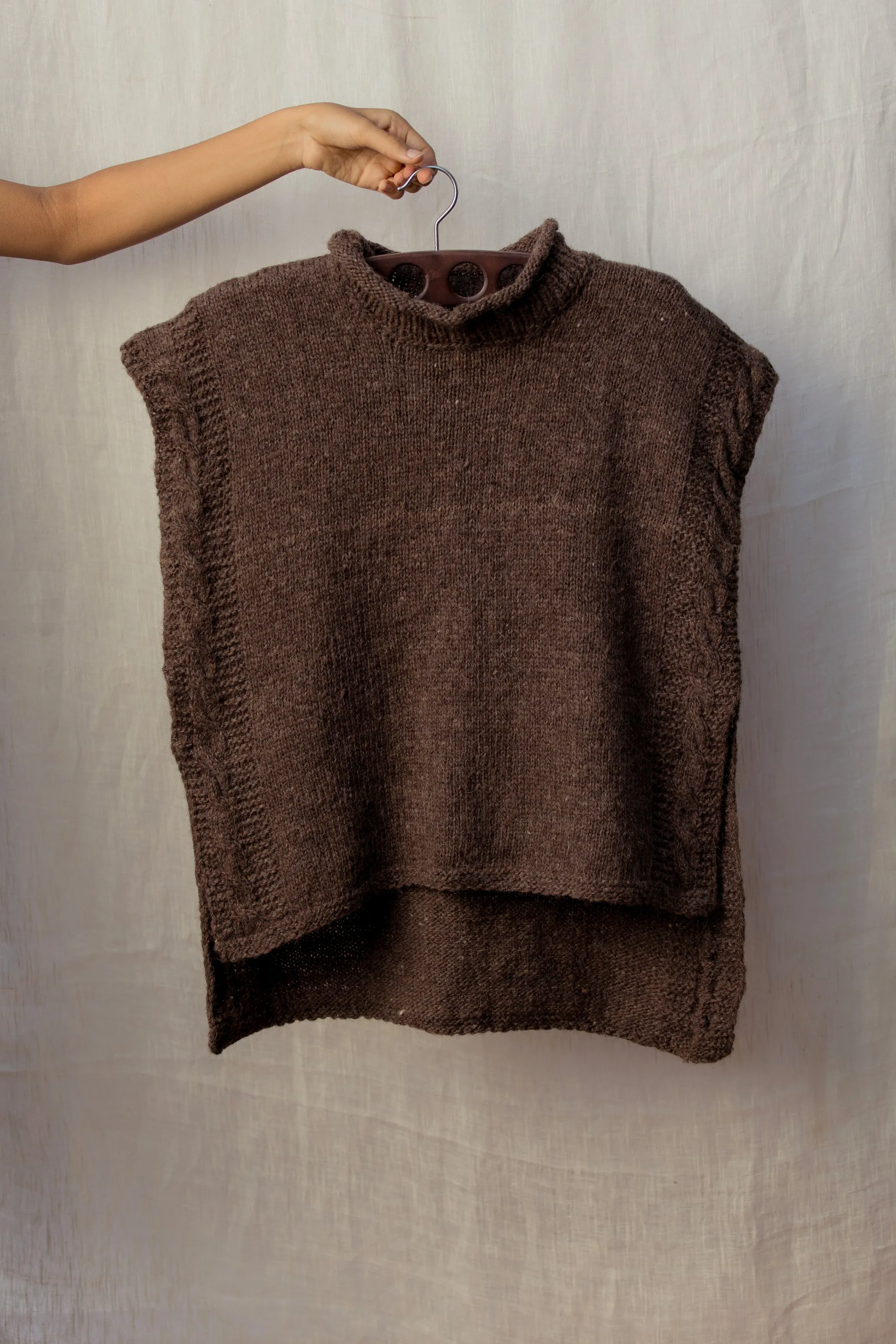 Kullvi Whims Banki Collection Grey Long Cable Vest