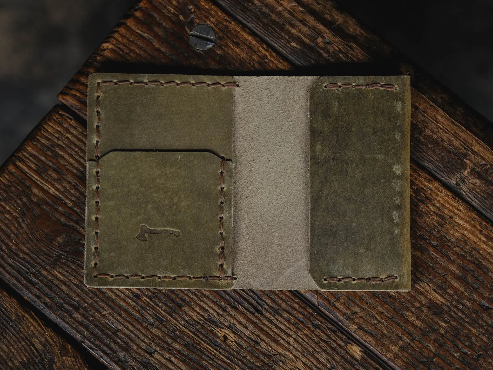 LIMITED - Scotch Moss Leather