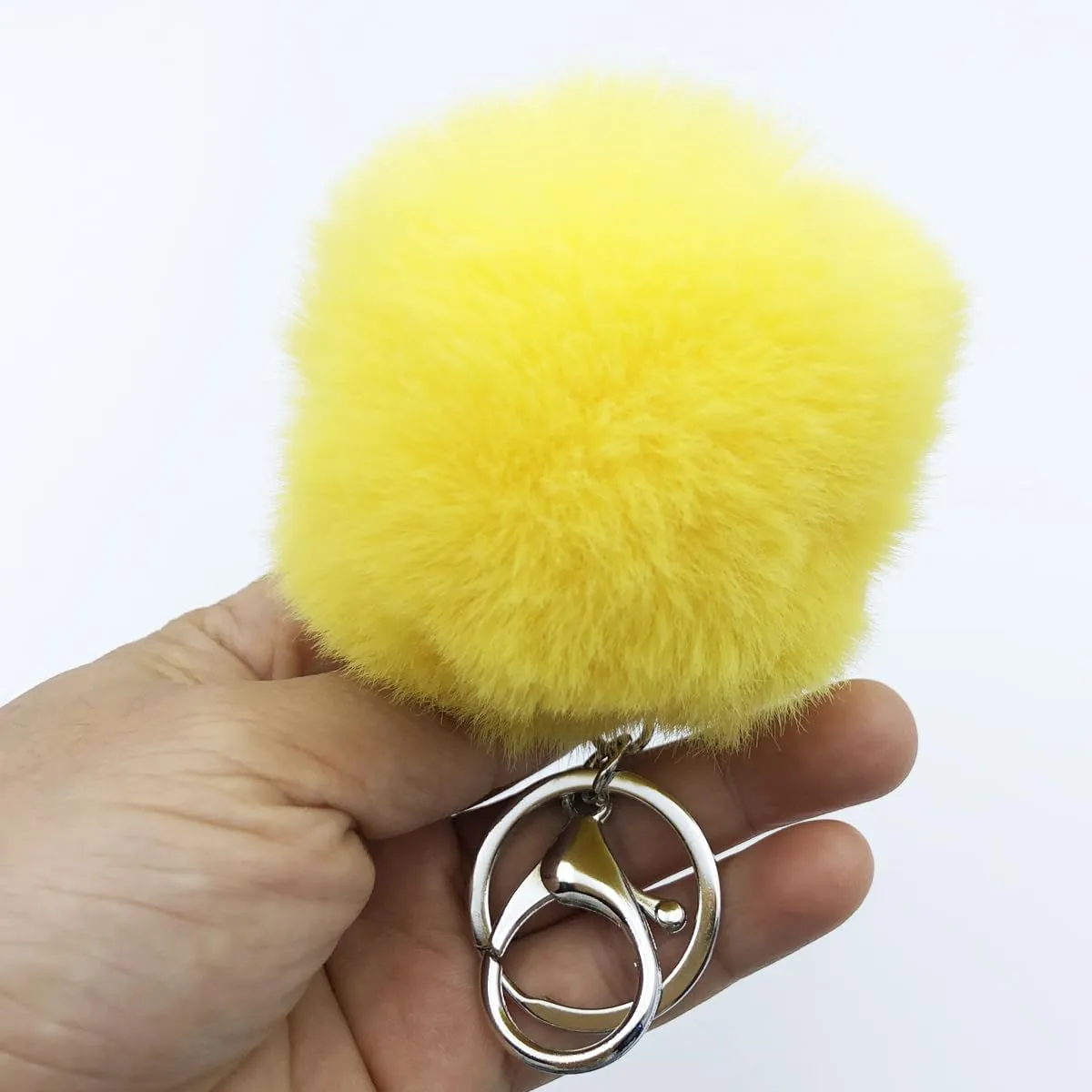 Unpafcxddyig 5 Pieces Poms Keychains Fluffy Ball Faux Fur Pom Pom Keyring for Women